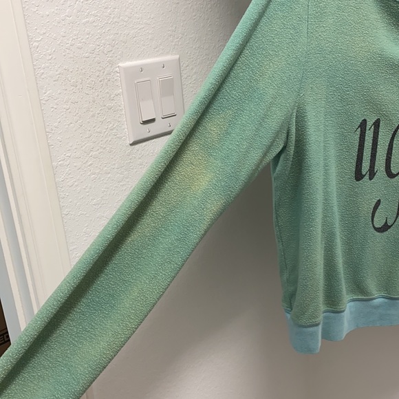 Wildfox Ugh Baggy Beach Jumper Size Medium - Picture 3 of 4